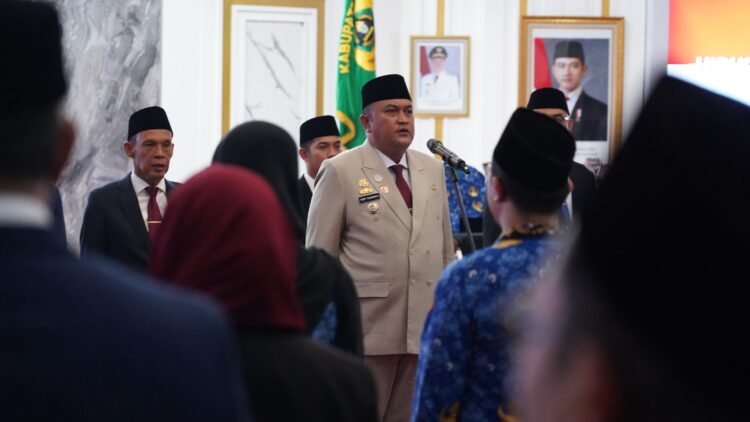 Rudy Susmanto Lantik 5 Pejabat Eselon II Kabupaten Bogor, Satu Jabatan Strategis Masih Kosong
