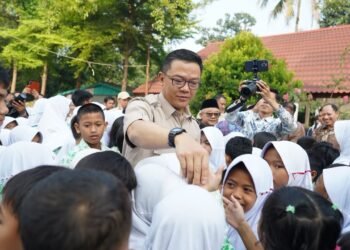 Cek Revitalisasi Sekolah di Bogor, Menko Sugiono: Belum Semua Kebutuhan Tersentuh