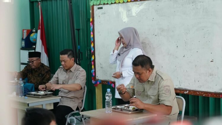 Dua Menteri Kunjungi Sekolah di Kabupaten Bogor, Rudy Susmanto Ungkap Kebutuhan Revitalisasi