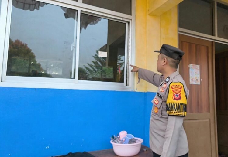 SDN di Rumpin Bogor Dibobol Maling, 7 Laptop hingga Peralatan Sekolah Raib, Kerugian Tembus Ratusan Juta