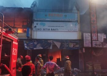 Kebakaran Hebat di Surken Bogor, 3 Ruko Ludes Dilalap Api
