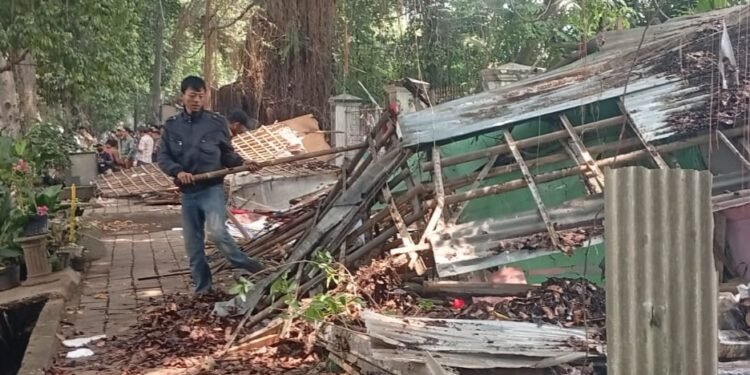 Puluhan Tahun Berjualan, 28 Pedagang di Jalan Semeru Bogor Ditertibkan