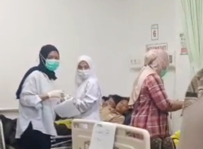 Dugaan Keracunan MBG di Bogor, 80 Pelajar SMPN 2 Cisarua Mengalami Muntah-muntah hingga Dilarikan ke Rumah Sakit